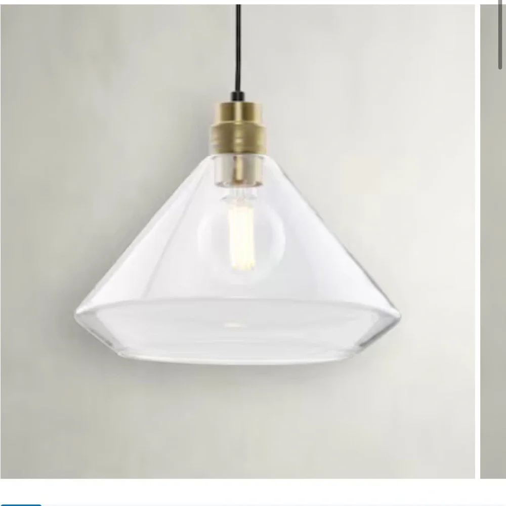 New In Box Avec Progress Light Fixture - Picture 2 of 4